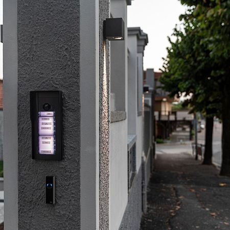 Apartamento Ca' Del Re Scartozz Gavirate Exterior foto